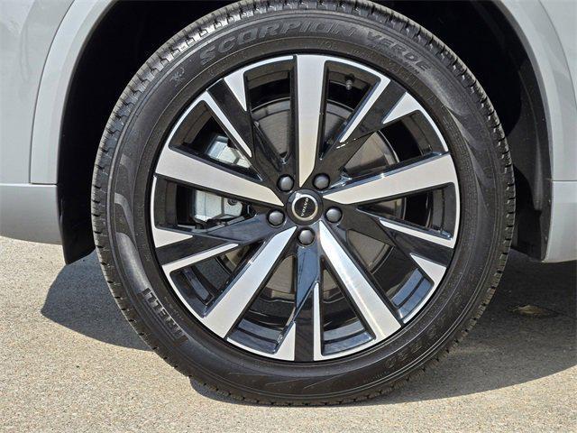 used 2025 Volvo XC90 car, priced at $58,670