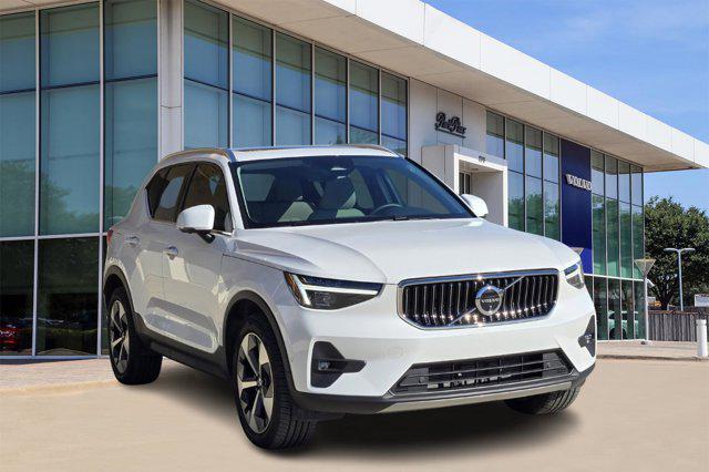 used 2025 Volvo XC40 car, priced at $39,160