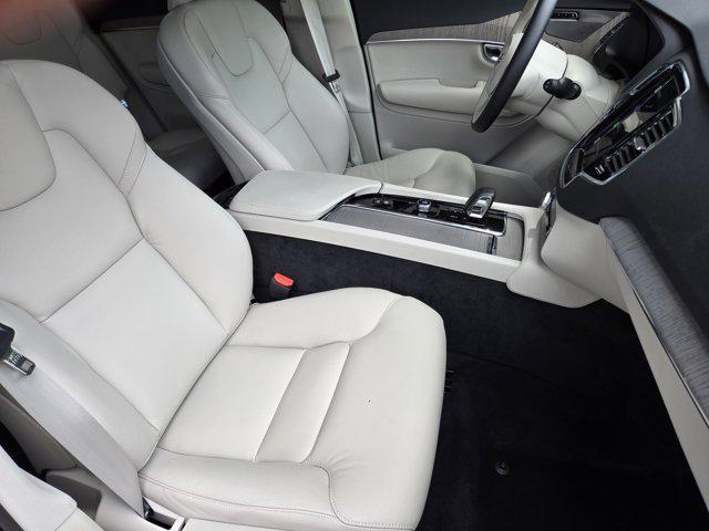 new 2025 Volvo XC90 Plug-In Hybrid car, priced at $76,695