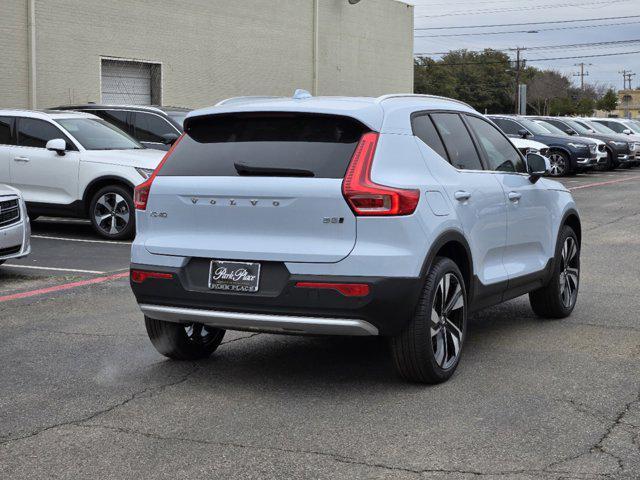 new 2025 Volvo XC40 car, priced at $50,595