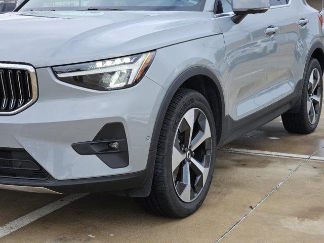 used 2024 Volvo XC40 car, priced at $34,991