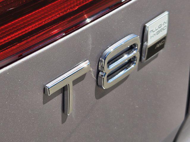 new 2026 Volvo XC60 Plug-In Hybrid car, priced at $69,725