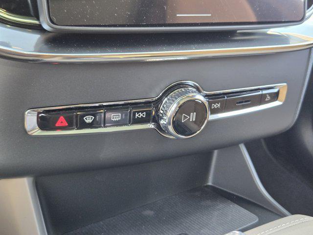 new 2026 Volvo XC90 car, priced at $71,825