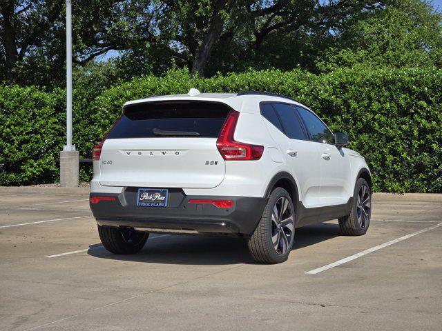 new 2025 Volvo XC40 car, priced at $49,460
