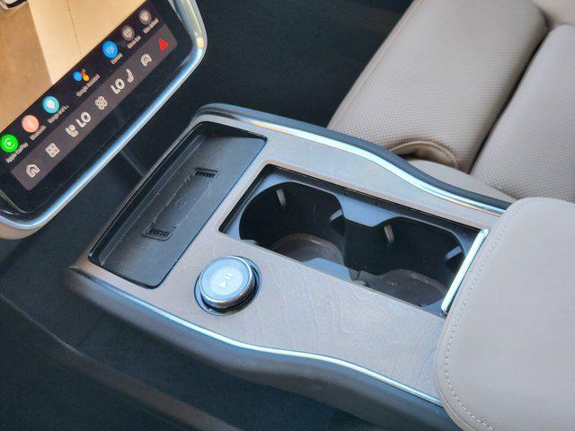 new 2025 Volvo EX90 car, priced at $87,750