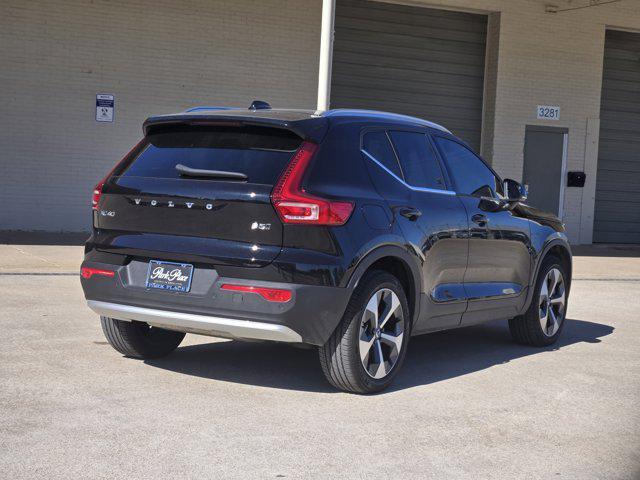 new 2025 Volvo XC40 car, priced at $34,991