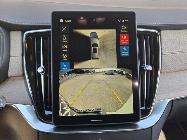 new 2026 Volvo XC90 car, priced at $67,275