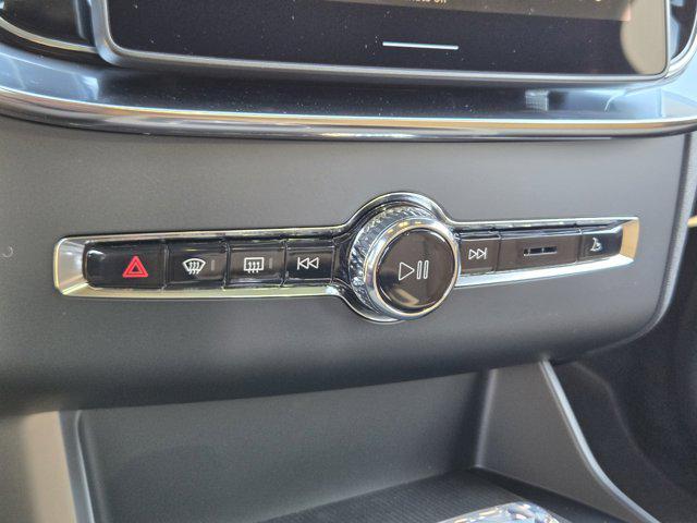 new 2026 Volvo XC90 car, priced at $67,275