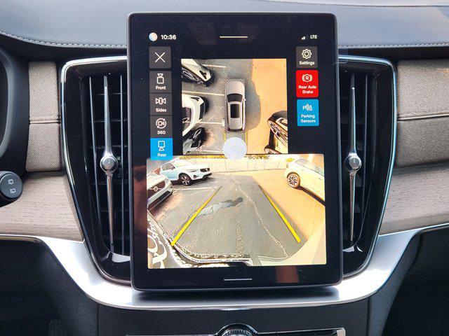 new 2026 Volvo XC90 car, priced at $71,825