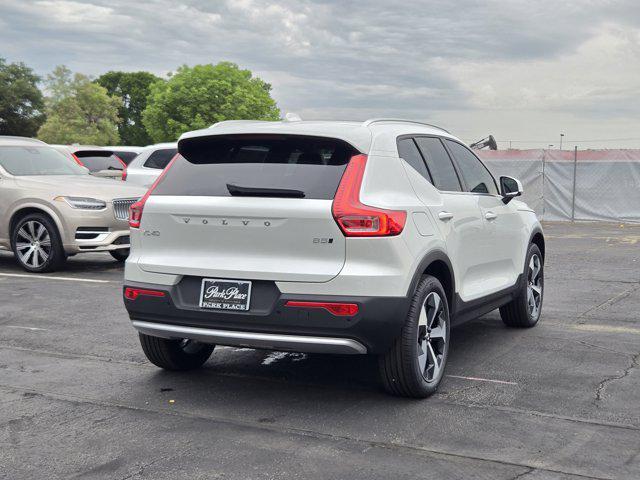 new 2025 Volvo XC40 car, priced at $45,485