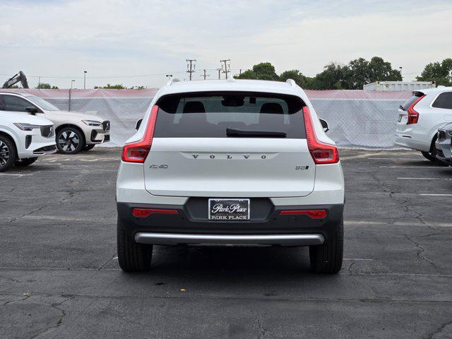 new 2025 Volvo XC40 car, priced at $45,485