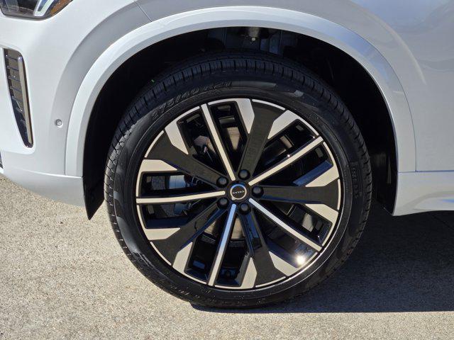 new 2026 Volvo XC90 car, priced at $71,525