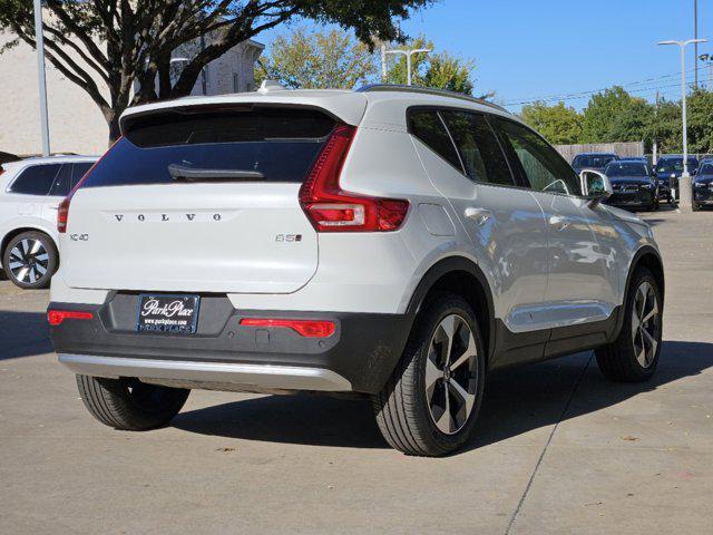 new 2025 Volvo XC40 car, priced at $48,315