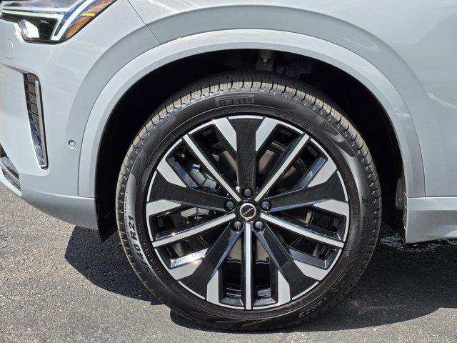 new 2026 Volvo XC90 car, priced at $75,155