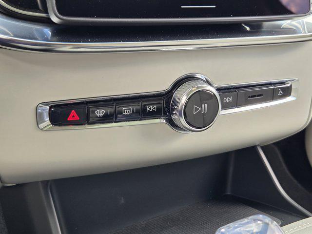 new 2026 Volvo XC90 car, priced at $75,155