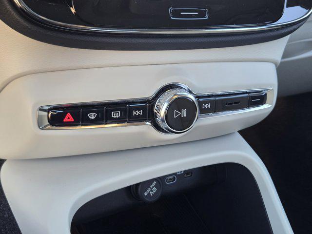 new 2026 Volvo XC40 car, priced at $47,200