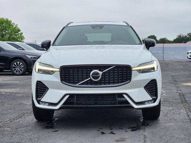 new 2025 Volvo XC60 car, priced at $50,285
