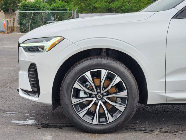 new 2025 Volvo XC60 car, priced at $50,285