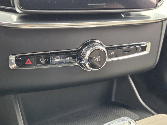 new 2026 Volvo XC90 car, priced at $69,550