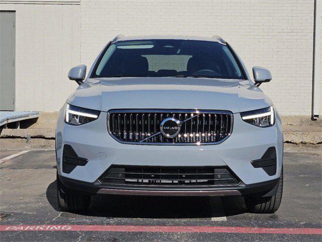 used 2025 Volvo XC40 car, priced at $34,491