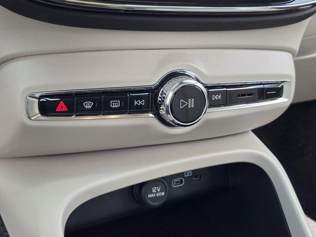 new 2026 Volvo XC40 car, priced at $50,150