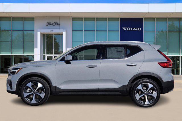 new 2025 Volvo XC40 car, priced at $45,395