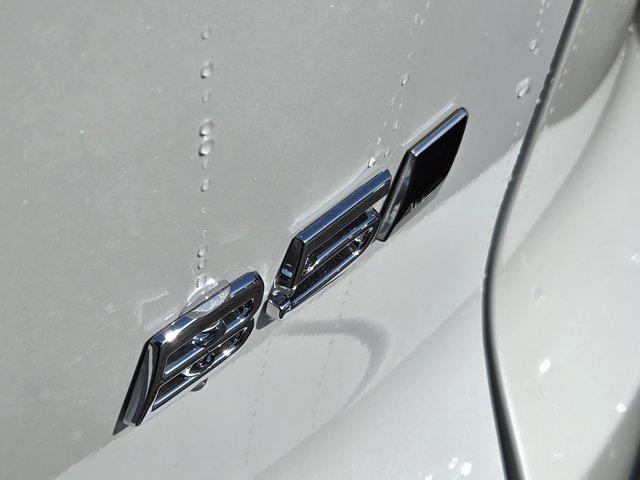 new 2025 Volvo XC40 car, priced at $50,610