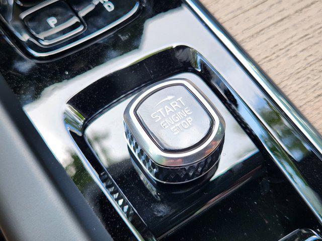 new 2026 Volvo XC60 car, priced at $57,985