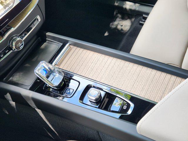 new 2026 Volvo XC60 car, priced at $57,985