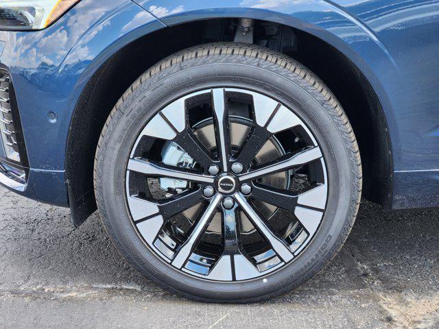 new 2026 Volvo XC60 car, priced at $57,985