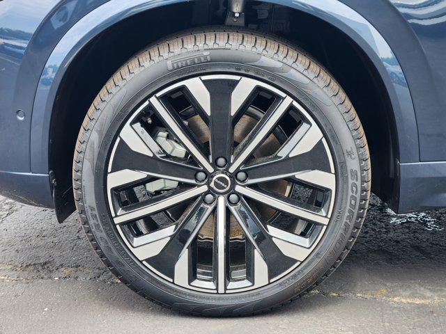 new 2026 Volvo XC90 car, priced at $71,825