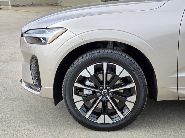 new 2026 Volvo XC60 car, priced at $57,985
