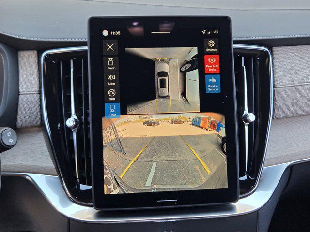 new 2026 Volvo XC90 car, priced at $71,825