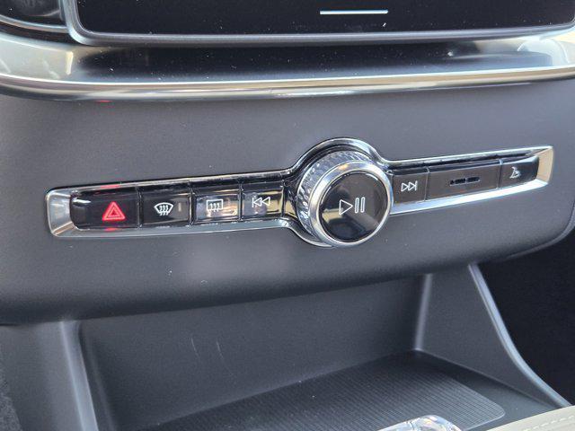 new 2026 Volvo XC90 car, priced at $71,825