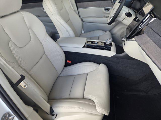 new 2026 Volvo XC90 car, priced at $81,325