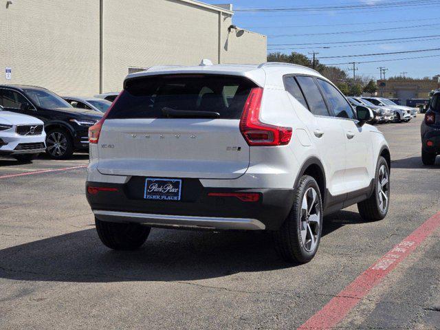 used 2025 Volvo XC40 car, priced at $35,670