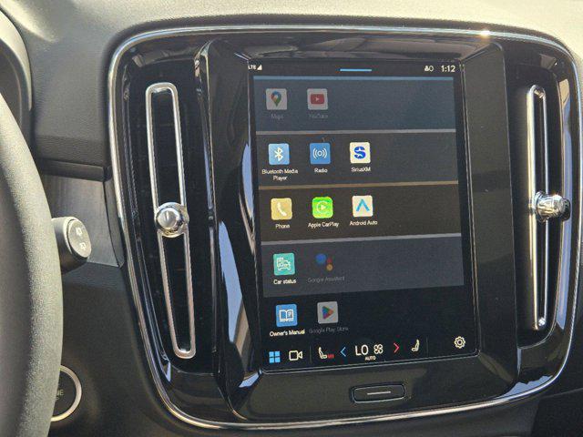 used 2025 Volvo XC40 car, priced at $35,670