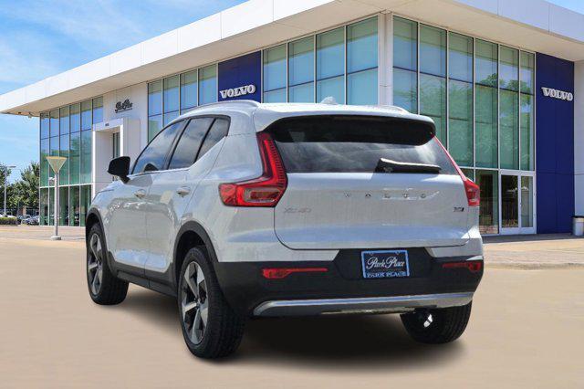 used 2025 Volvo XC40 car, priced at $35,670