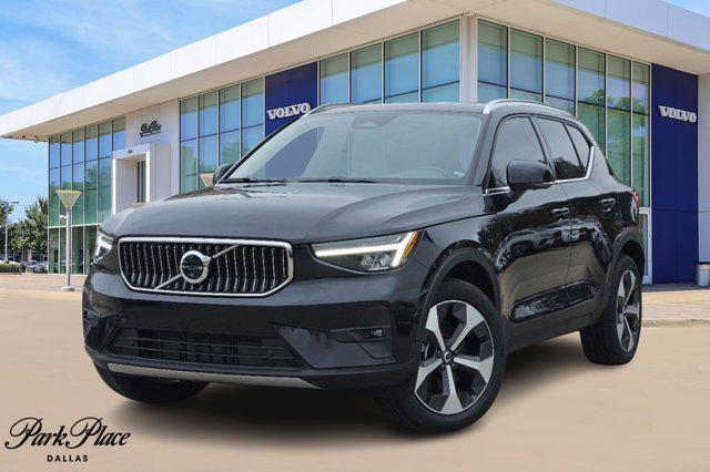 new 2025 Volvo XC40 car, priced at $47,415