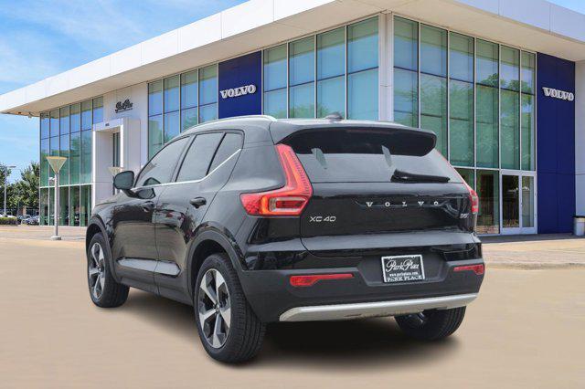 new 2025 Volvo XC40 car, priced at $47,415