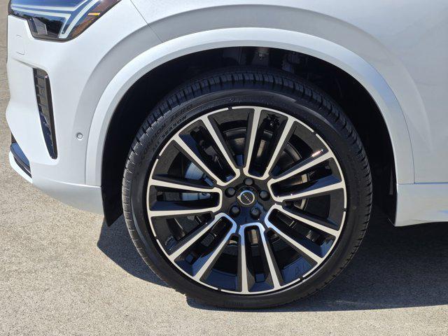 new 2026 Volvo XC90 car, priced at $78,675