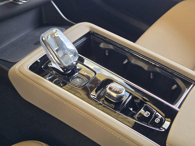 new 2026 Volvo XC90 car, priced at $71,825