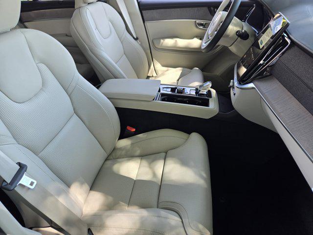 new 2025 Volvo XC90 Plug-In Hybrid car, priced at $82,405