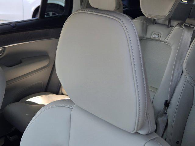 new 2025 Volvo XC90 Plug-In Hybrid car, priced at $82,405
