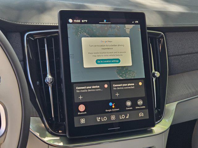 new 2025 Volvo XC90 Plug-In Hybrid car, priced at $82,405
