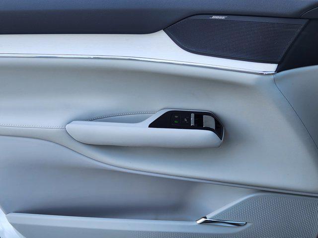 new 2025 Volvo EX90 car, priced at $88,570