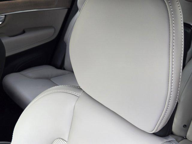 new 2026 Volvo XC90 car, priced at $78,250