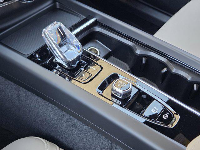 new 2026 Volvo XC60 car, priced at $57,985