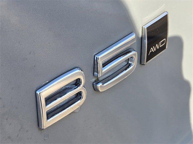 new 2025 Volvo XC60 Plug-In Hybrid car, priced at $65,485