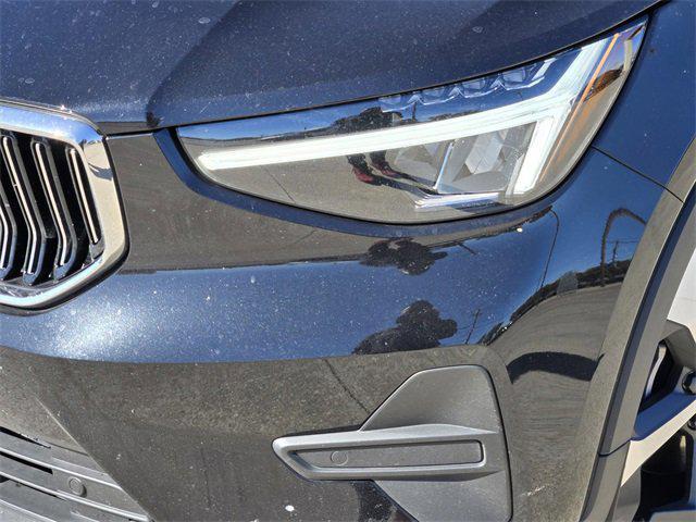 used 2025 Volvo XC40 car, priced at $35,063